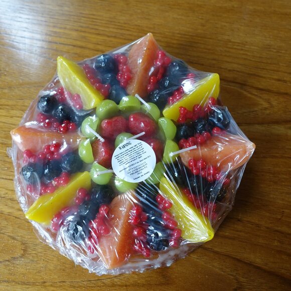 Anthropologie Italian Fruit-Topped Cake Flan Dessert-Shaped Wax Candle - Picture 14 of 14